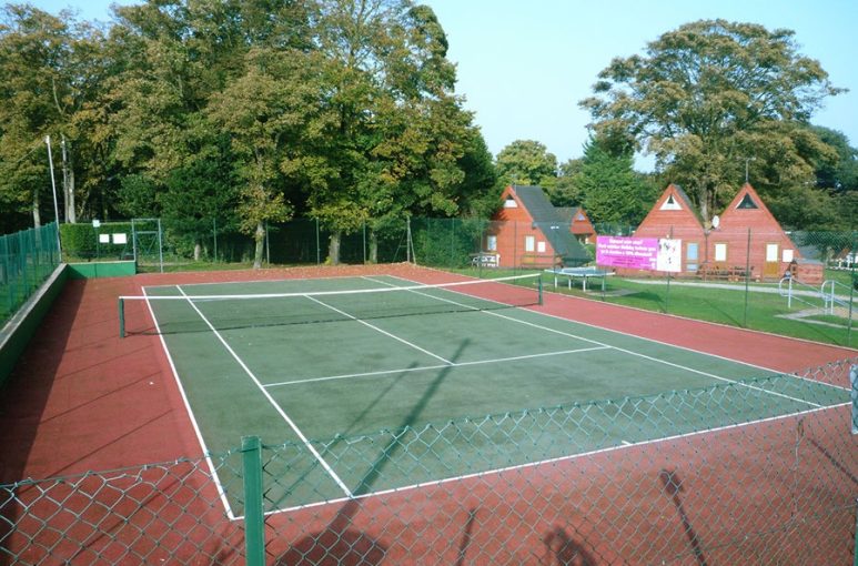 Kingsdown Holiday Park tennis court